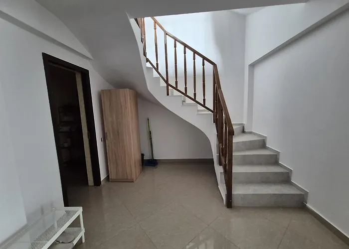 Superb * Бухарест